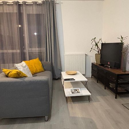 Villejuif - Metro Leo Lagrange - 2 Pieces Avec Balcon Экстерьер фото